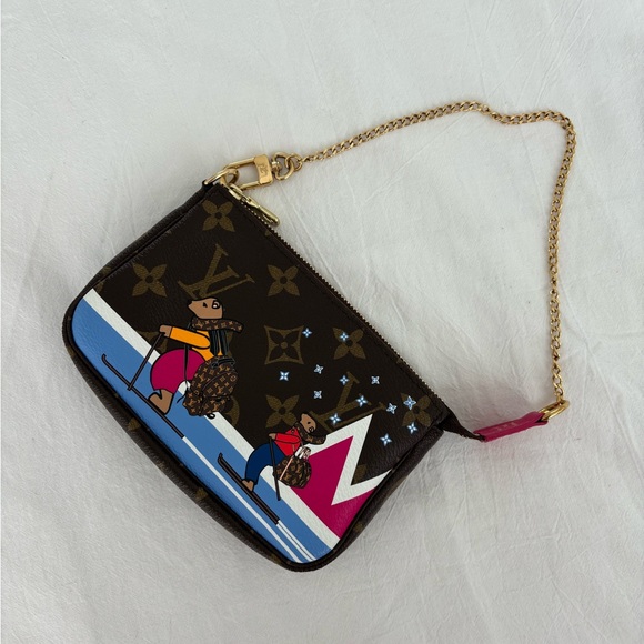 Louis Vuitton Handbags - LV mini pochette Xmas edition